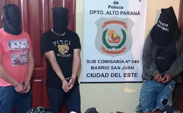 Terror en cumpleaños infantil: asalto y enfrentamiento a tiros entre delincuentes y policías - Noticiero Paraguay