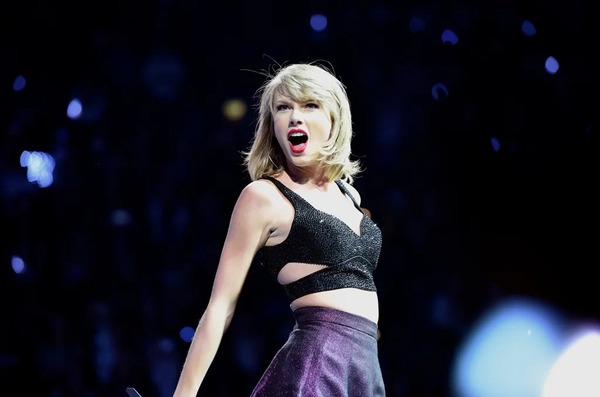 Taylor Swift lanza "1989 Taylor's Version", la regrabación de uno de los discos más emblemáticos y vendidos de su carrera - Megacadena - Diario Digital