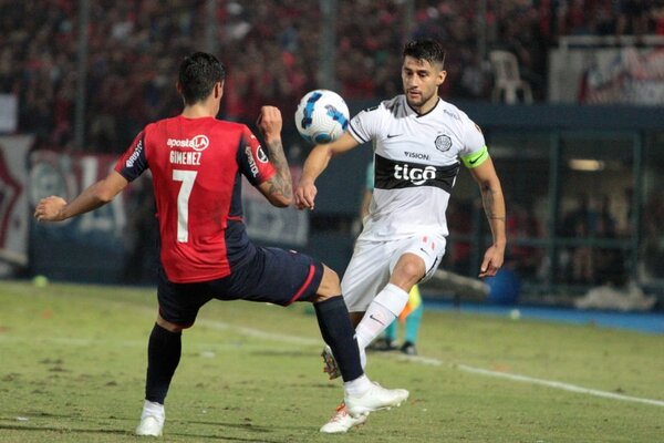 En un Olimpia-Cerro Porteño se repite casi en forma de meme: ¿Quién llega mejor? | 1000 Noticias
