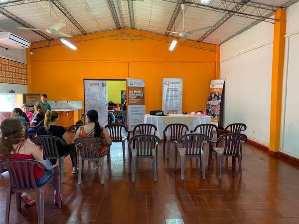 Atención ginecológica gratuita llega a los barrios de Encarnación gracias al Móvil Salud
