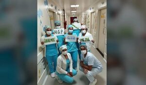 Médicos contratados deben concursar para recibir aumento de G. 32 mil  - Nacionales - ABC Color