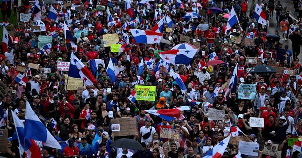 La Nación / Panamá: intensifican protestas contra la mayor mina a cielo abierto