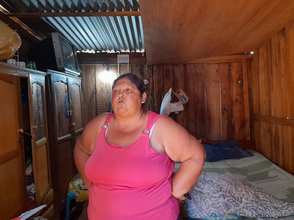 Llamado a la solidaridad: Mujer enferma busca ayuda en el barrio San Juan