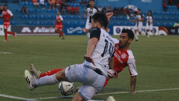 Tacuary se juega la vida ante el General
