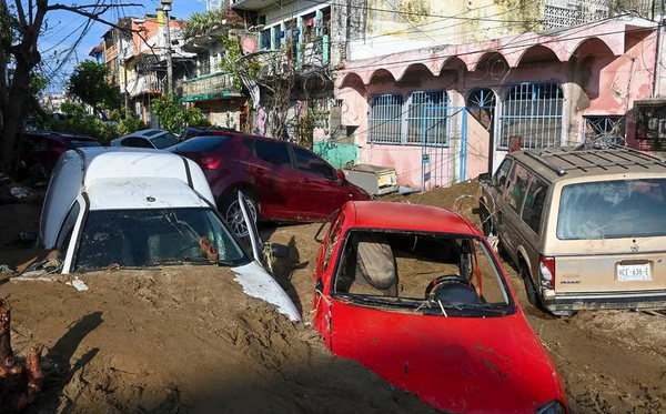Huracán Otis arrasó Acapulco y dejó 27 muertos