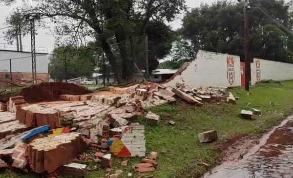 Temporal arrasa y causa destrozos en el estadio de General Caballero