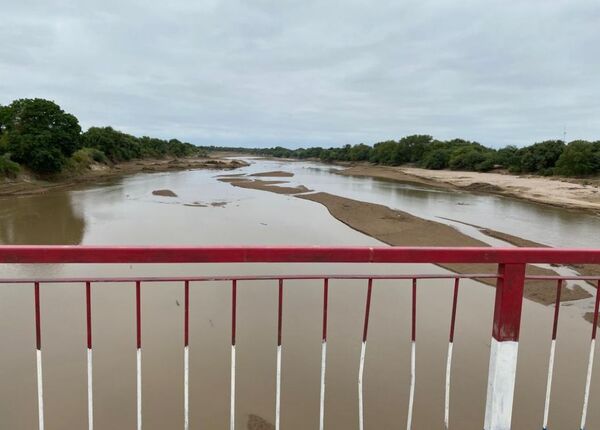 Diario HOY | Refuerzan trabajos en la embocadura del río Pilcomayo