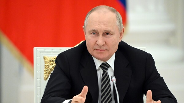 Putin supervisa ensayos con misiles balísticos para respuesta nuclear "masiva"