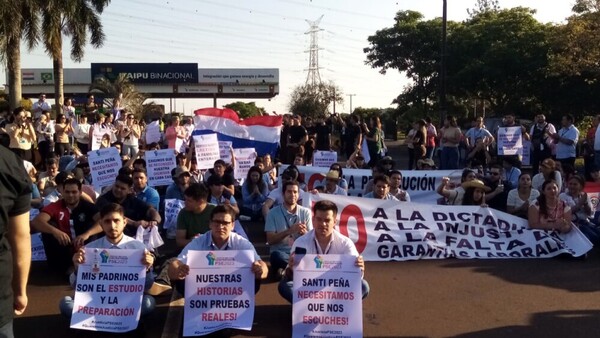 Abogado de despedidos de Itaipú dice que se podría caminar hacia el “caso por caso” | 1000 Noticias