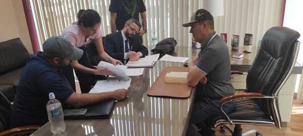 ALLANARON ARROCERA EN CARMEN DEL PNÁ. TRAS HALLAZGO DE COCAÍNA EN PUERTO PRIVADO DE VILLETA - Itapúa Noticias