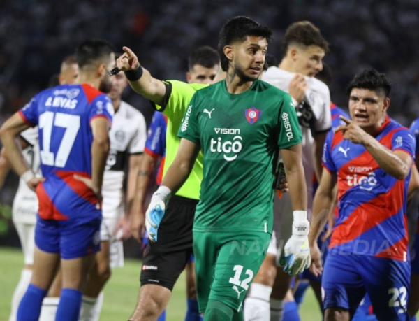 Posible retorno en el superclásico: Miguel Martínez jugaría ante Olimpia
