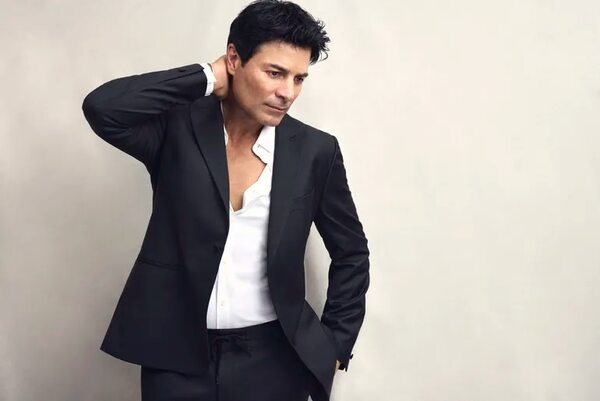 Chayanne vuelve a apostar a la música romántica en “Bailemos otra vez” - Música - ABC Color