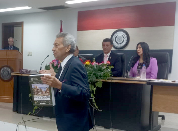 Ministro Víctor Ríos realizó varias actividades en su día de gobierno en Misiones