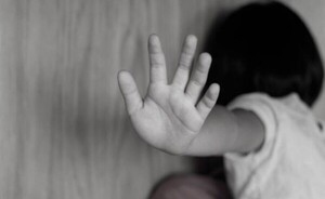 Fiscalía juzgamiento de un hombre que habría abusado de su hijastra