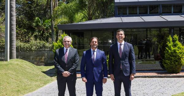La Nación / Peña, Fernández y Lacalle avanzan en preparativos del Mundial 2030