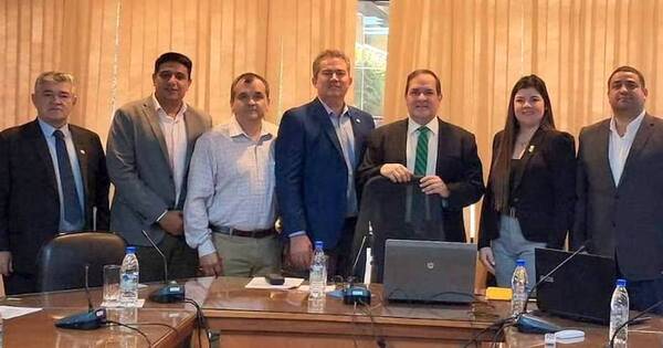 La Nación / Bicameral buscará reorganizar el gasto público