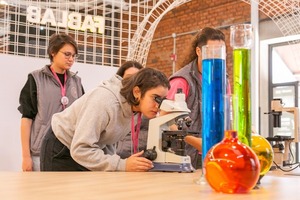 Museo de Ciencias busca a jóvenes científicos que quieran sumarse a “Experimiércoles” - trece