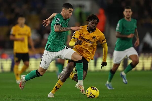 El Wolves de Enso González frustra al Newcastle de Miguel Almirón - Fútbol de la Premier League - ABC Color