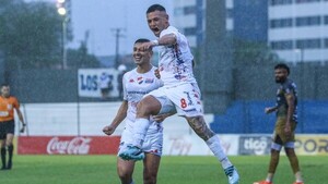 Nacional resiste la embestida de Ameliano y logra un gran triunfo