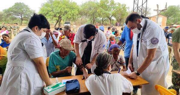 La Nación / Ofrecieron asistencia médica, remedios y alimentos a comunidades indígenas el Chaco