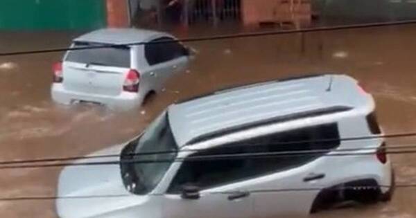 La Nación / Varias ciudades quedaron bajo agua tras temporal que azotó al país