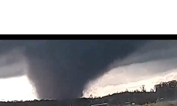 Reportan un tornado en varios puntos y dejó heridos