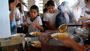 Con aumento a legisladores se darían 156.000 meriendas escolares al mes
