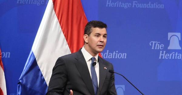 La Nación / Peña expuso el potencial de nuestro país ante referentes internacionales