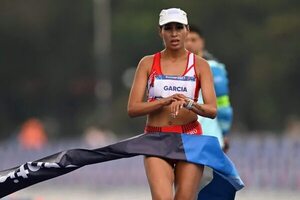 La peruana Kimberly García gana oro en los 20 km marcha de Santiago-2023 - Polideportivo - ABC Color