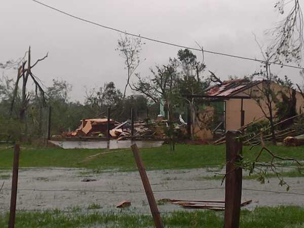Tormenta causó estragos en varias zonas | 1000 Noticias