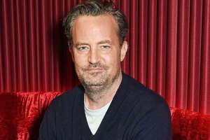 Murió Mathew Perry, el Chandler de los famosos “Friends” | 1000 Noticias