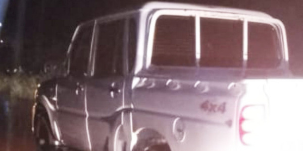 BALEARON UNA CAMIONETA EN SAN RAFAEL DEL PNÁ. - Itapúa Noticias