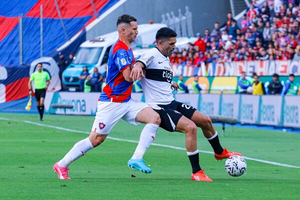 Olimpia y Cerro Porteño confirman sus equipos para el superclásico - Unicanal