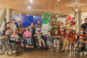 Teletón presenta a su nueva y divertida mascota - Unicanal