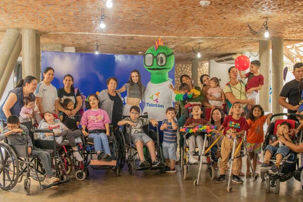 Teletón presenta a su nueva y divertida mascota - Unicanal