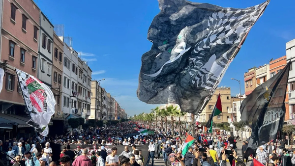 Miles de personas piden en Casablanca romper lazos con Israel tras el "genocidio" en Gaza