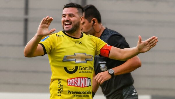 Golazo del Pinti Álvarez en el Federal A de Argentina