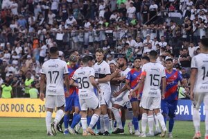 Versus / ¿Después de cuánto Olimpia y Cerro empatan todos los superclásicos del año?