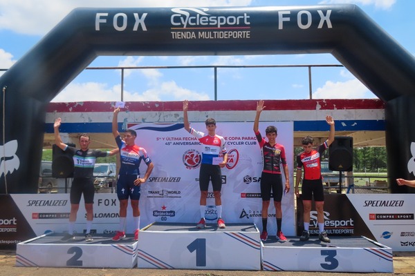 Carlos Acuña se adjudicó la ultima fecha de la Copa Paraguay de ciclismo - La Tribuna