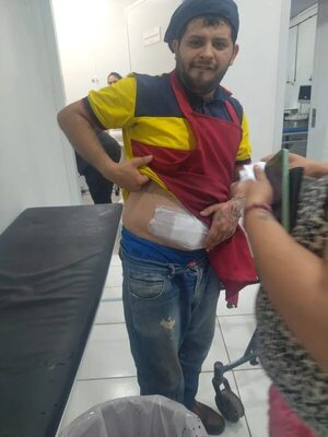 Un policía y otros dos hombres fueron heridos en Barrio Obrero - Policiales - ABC Color