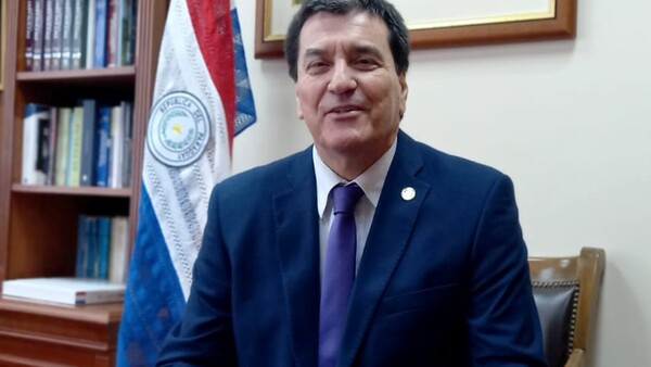 ”Si hay examen a escribanos, por qué no se les puede tomar a los abogados”