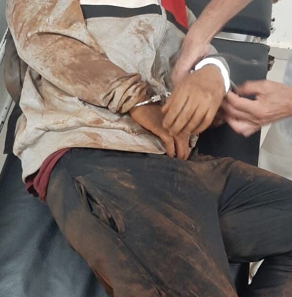 Víctima persigue y tumba a motochorro que lo asaltó, con la ayuda de vecinos – Diario TNPRESS