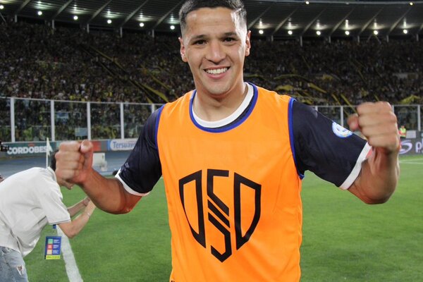 Con Arce y Valdez, Independiente Rivadavia es campeón y asciende a primera del fútbol argentino | 1000 Noticias