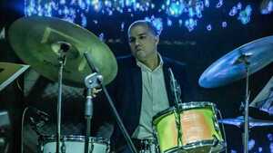 “Para ser músico se debe encarar por igual la disciplina y la pasión”