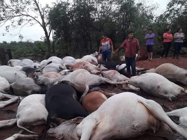 FIN DE SEMANA PASADO POR AGUA CAUSA DESTROZOS Y PERJUICIOS EN VARIOS PUNTOS DEL PAÍS. - La Voz del Norte