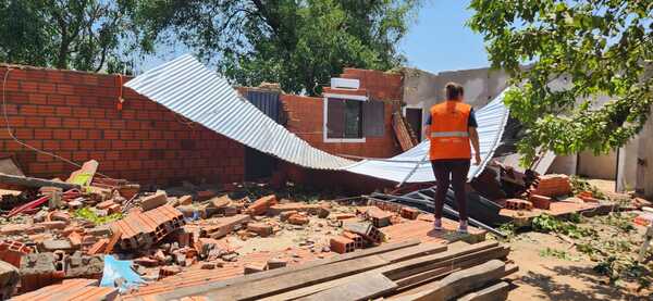 SEN reporta 5.000 familias afectadas por el temporal | OnLivePy