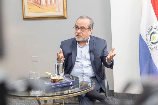 Director del Banco Mundial apunta a la necesidad de despolitizar la educación - MarketData