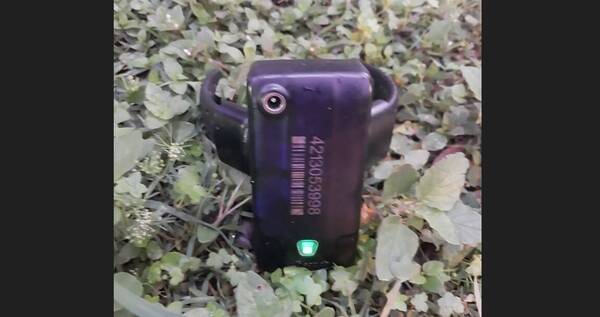 ¿Quién se rajó? Polis encuentran tobillera electrónica en plena calle