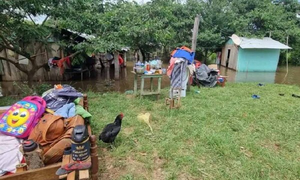 Ayolas en alerta roja por inundaciones: Se deberá evacuar a 600 familias – Prensa 5