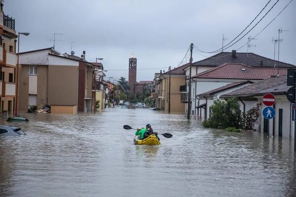 Inundaciones en el norte de Italia, mientras sigue el calor en el sur - Mundo - ABC Color